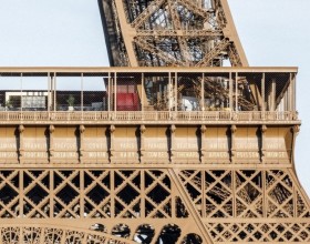 Photo simulation of the Tower decorated with a second frieze bearing the names of female scientists
