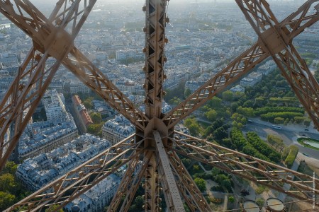Eiffel Tower structure