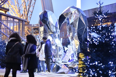2017 Winter Terrace Eiffel Tower