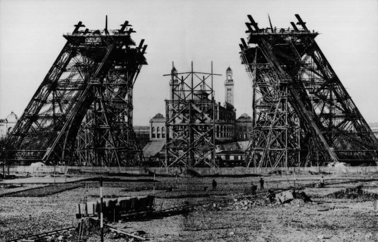 Eiffel Tower construction 1