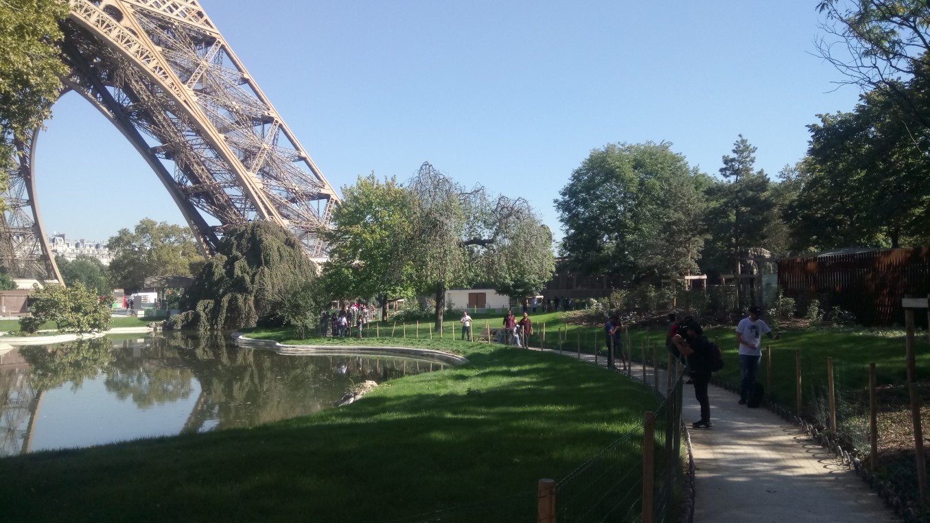 Photo of Eiffel Tower gardens