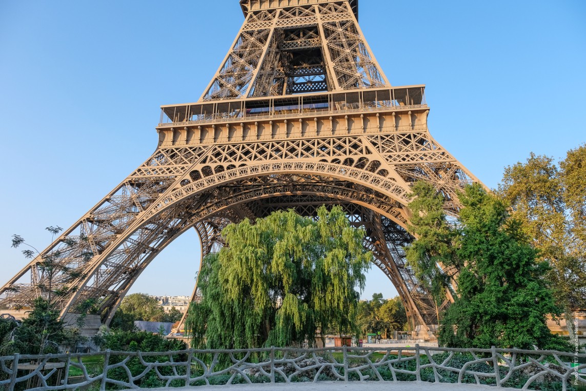 Photo of Eiffel Tower gardens