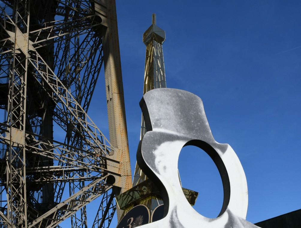 Photo of the Eiffel Tower terrace, 2019