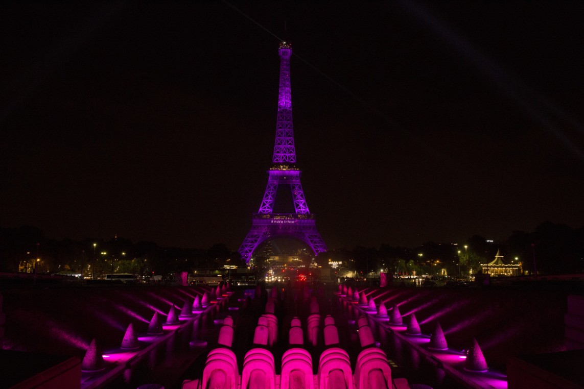 Eiffel Tower illuminated in pink