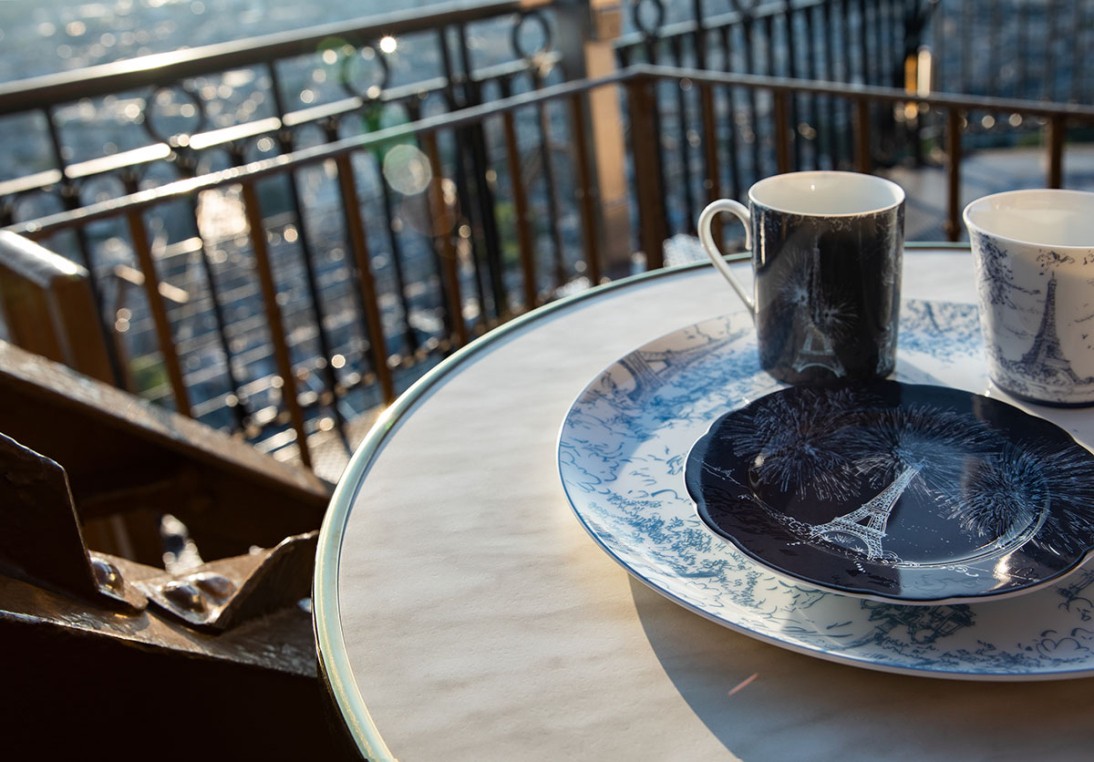 Photo of the Eiffel Tower x Bernardaud mug and plates