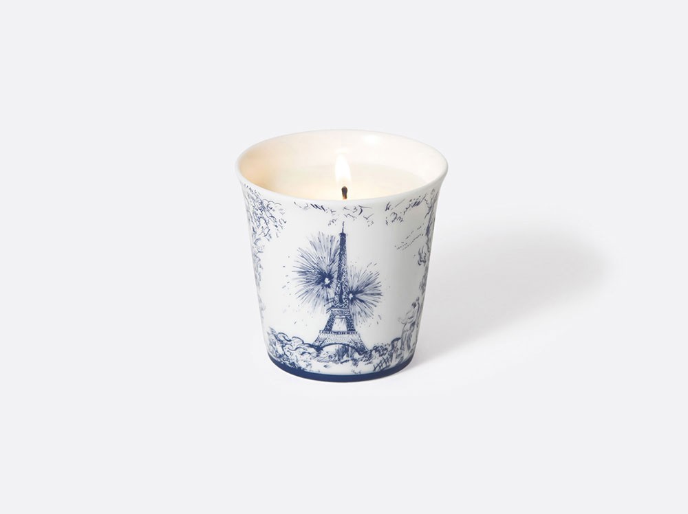 Photo of the Bernardaud collection at the Eiffel Tower 