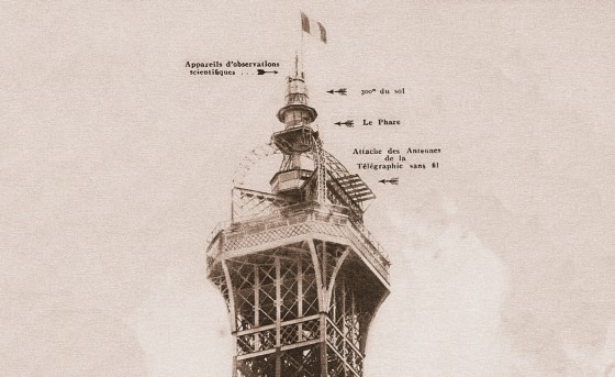Photo of the antennas on the Eiffel Tower